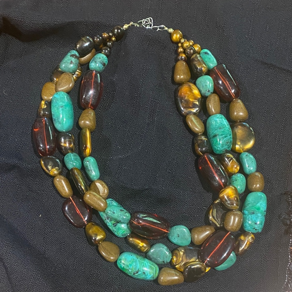 Multicolor Beaded Rock-like Necklace